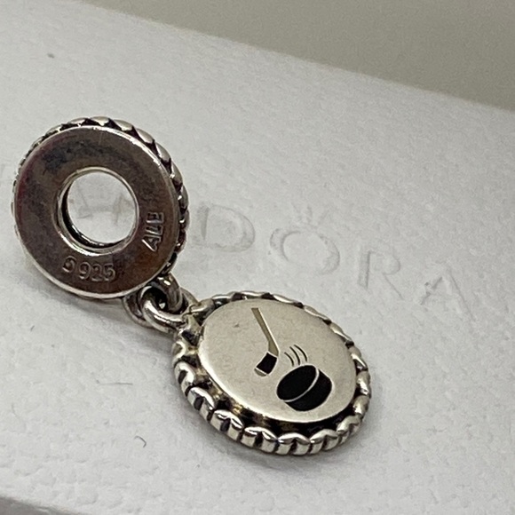 Brand New - PANDORA SILVER CHARM HOCKEY DANGLE #792018_14 - Picture 5 of 7